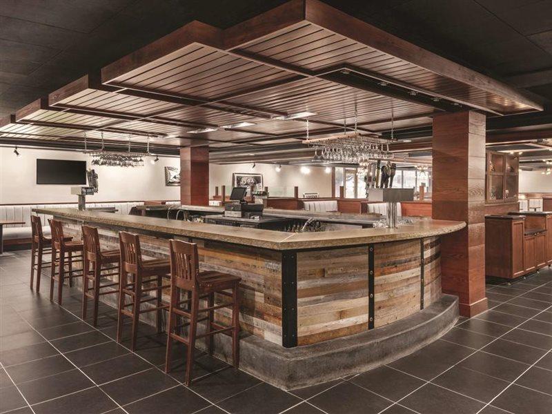 Clarion Hotel Milwaukee Airport المظهر الخارجي الصورة