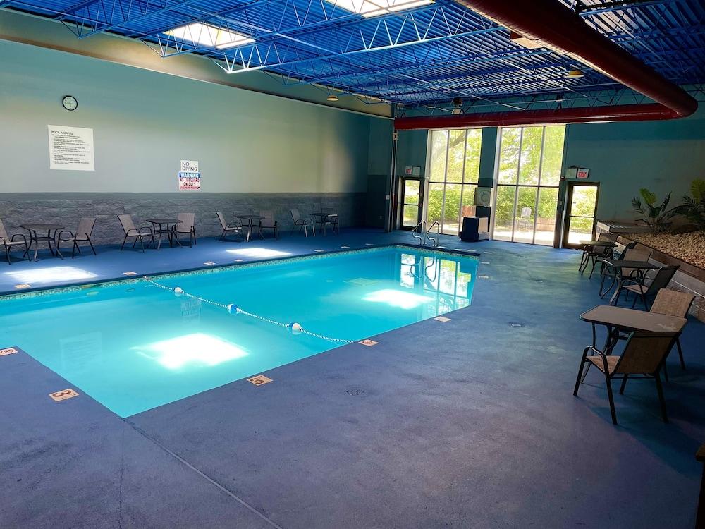 Clarion Hotel Milwaukee Airport المظهر الخارجي الصورة