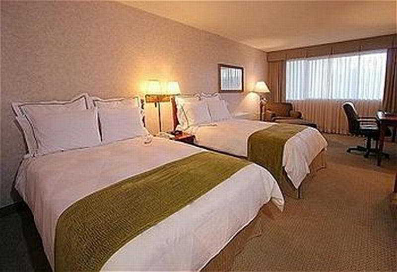 Clarion Hotel Milwaukee Airport المظهر الخارجي الصورة