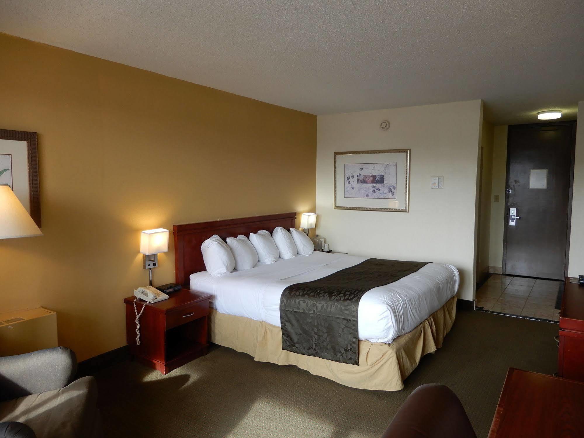 Clarion Hotel Milwaukee Airport المظهر الخارجي الصورة