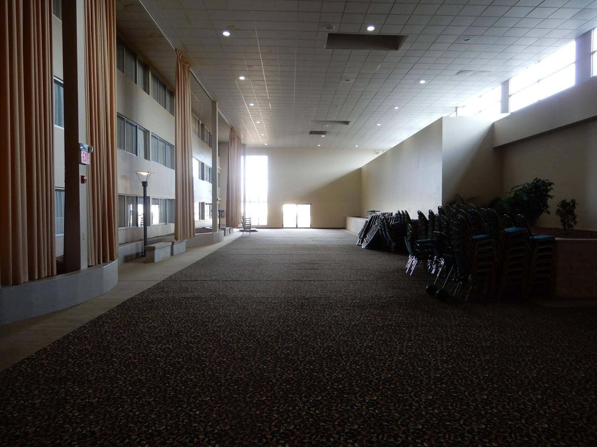 Clarion Hotel Milwaukee Airport المظهر الخارجي الصورة