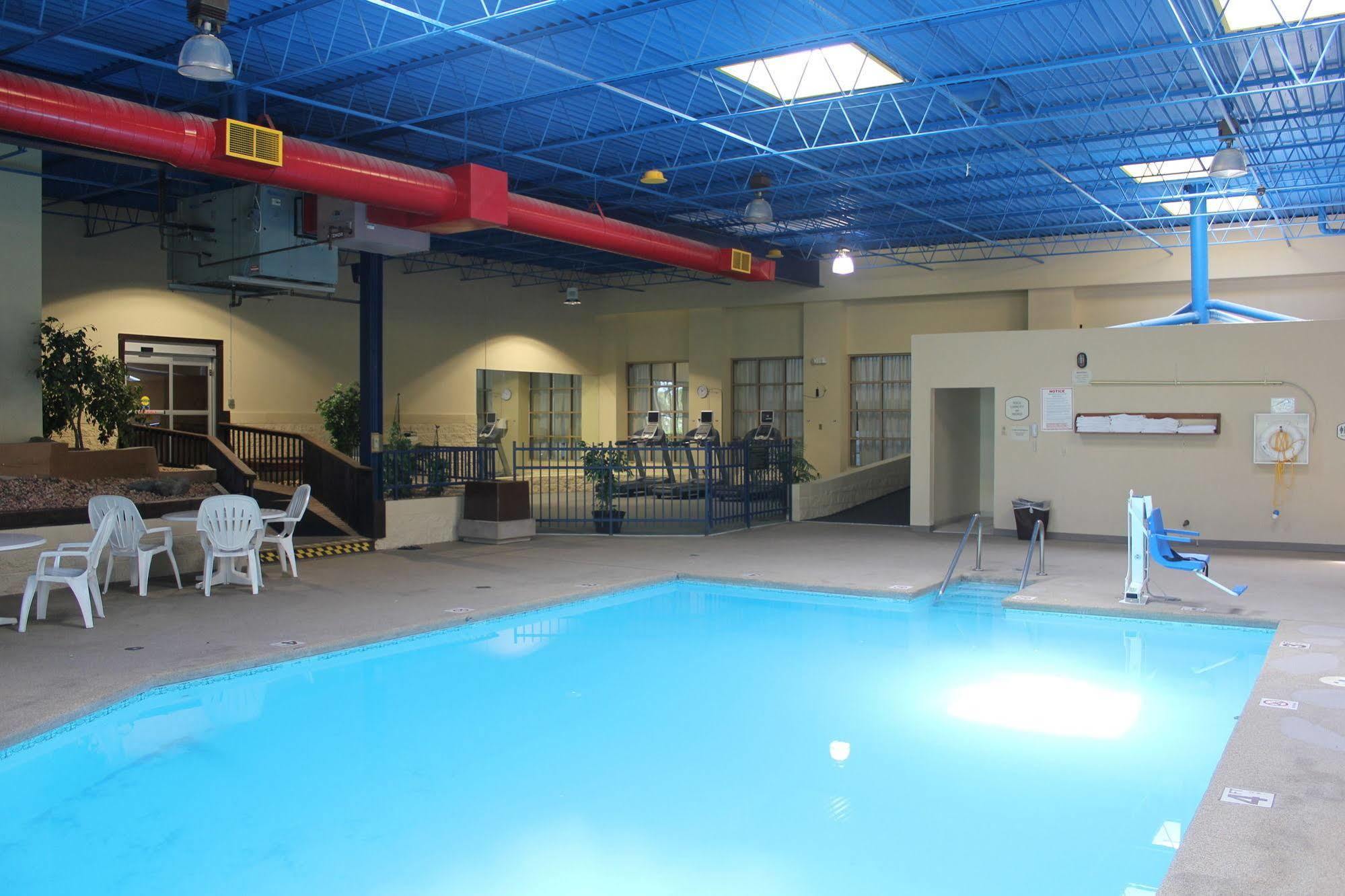 Clarion Hotel Milwaukee Airport المظهر الخارجي الصورة